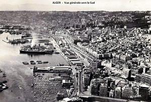 ALGER - VUE GENERALE VERS LE SUD - PORT ET GARES MARITIMES